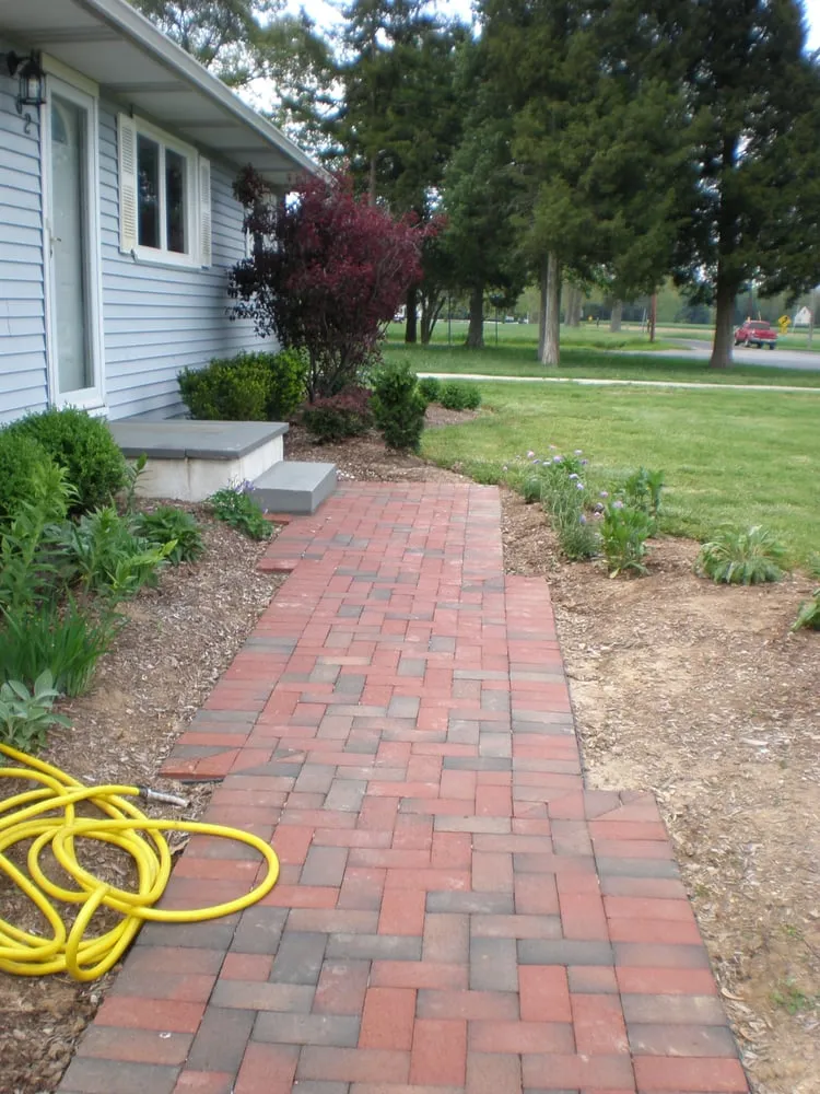 Expert yard cleanup service in Audubon, NJ - David J Link Landscaping