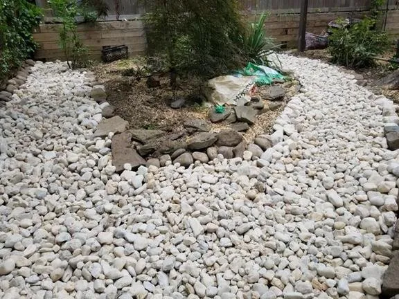 Affordable yard cleanup service near you in Springfield, VA by David Landscaping and Tree Services