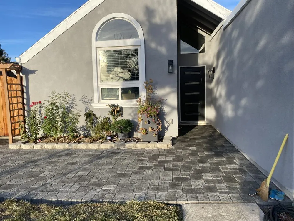 Local yard cleanup service for residential properties across Hayward, CA - David Landscaping