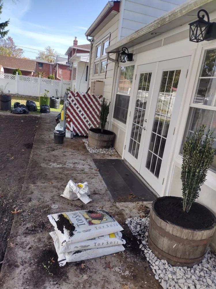 Trusted outdoor landscaping for year-round maintenance across Fresh Meadow, NY - David Landscaping Services