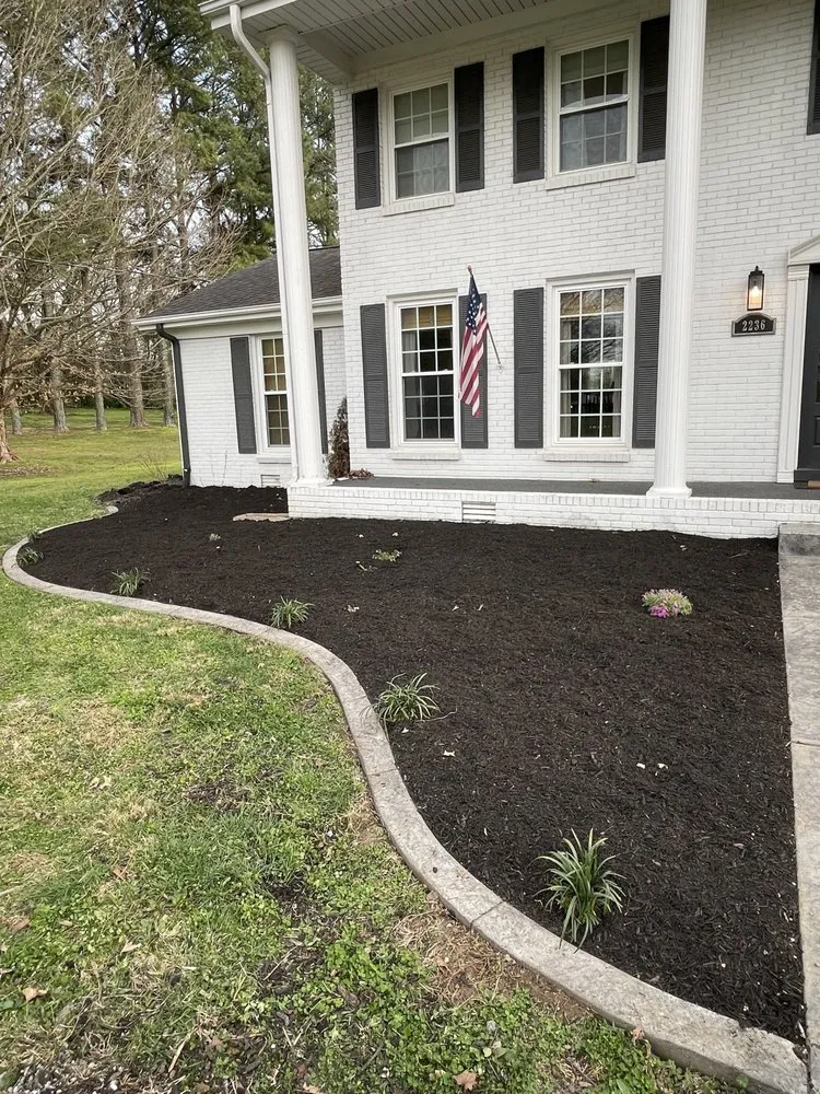 Professional lawn care service in Murfreesboro, TN by David Mart Landscaping & Hauling Services