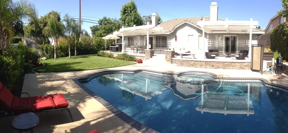 Local lawn mowing service experts serving Redlands, CA - David Ollis Landscape Development