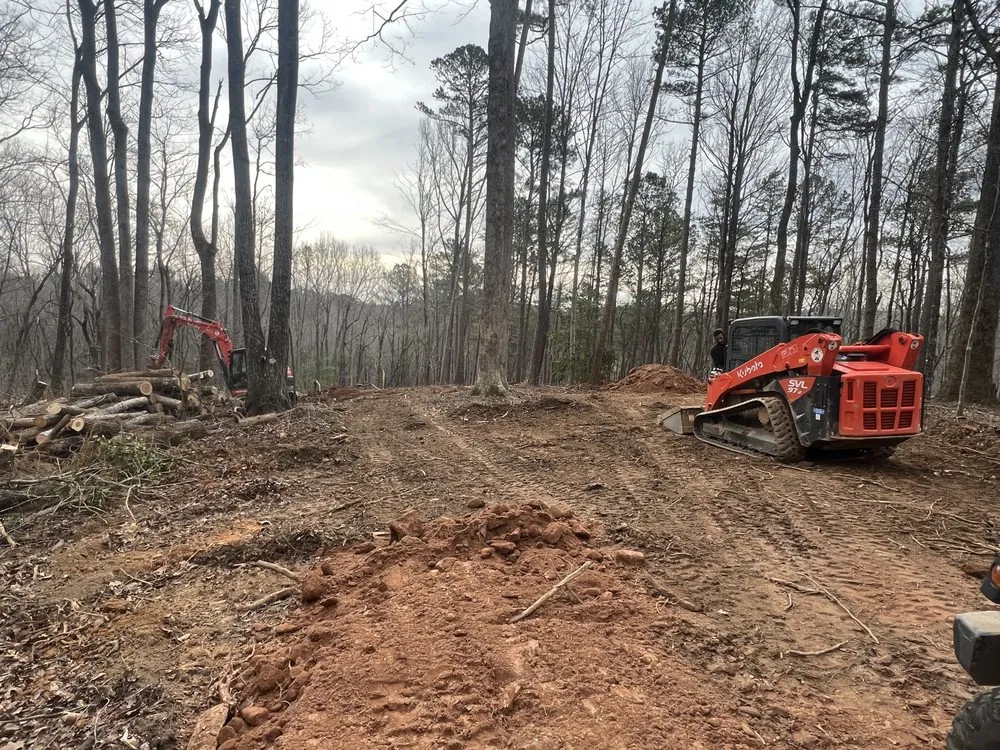 Affordable residential landscaping for homes in Ellijay, GA by David Ray Services