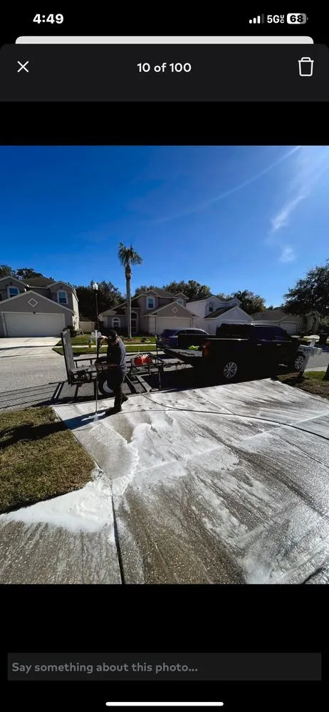 Reliable lawn care service in Riverview, FL by David Rene Custom Services