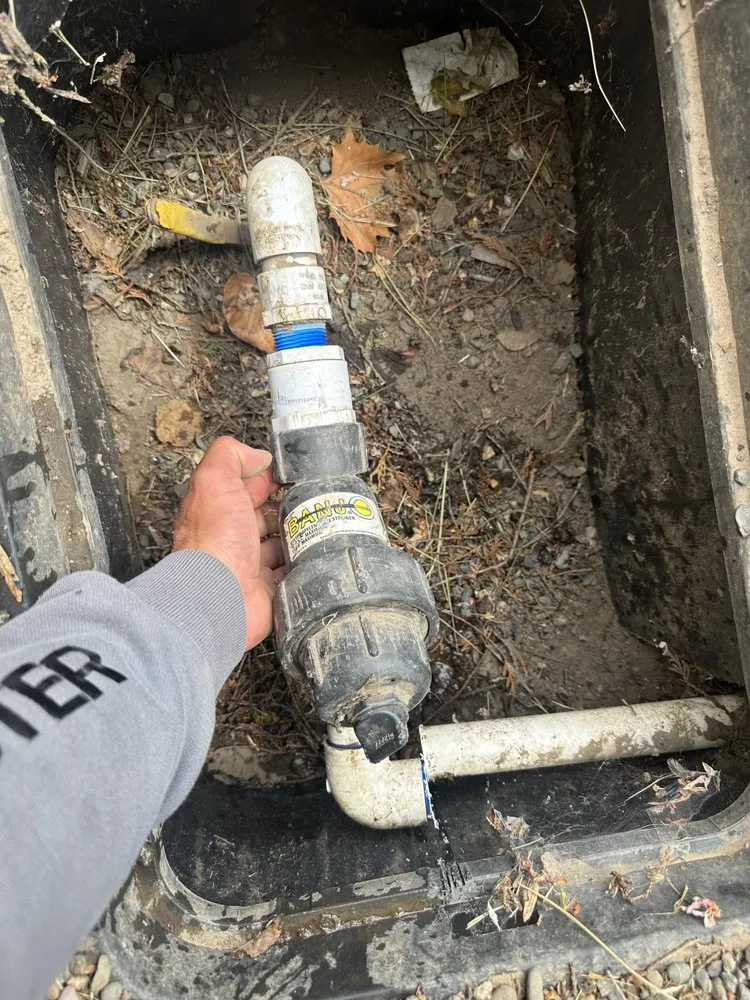 Local lawn mowing service experts serving Yakima, WA - David Vargas Landscaping