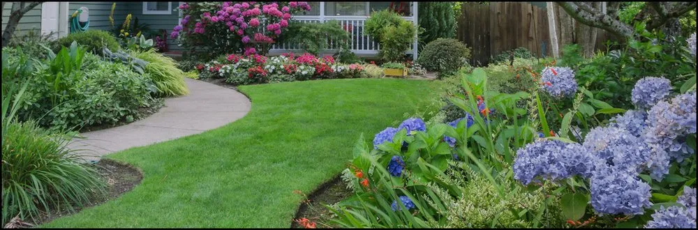Local residential landscaping in White City, OR - David's Landscape Maintenance