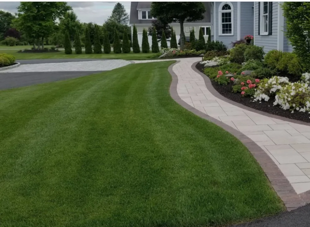 Affordable garden landscaping experts serving Malden, MA - David's Landscaping And Snow Removal