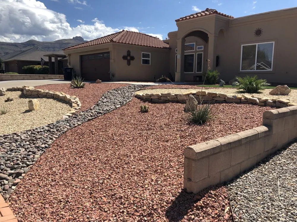 Trusted yard cleanup service for year-round maintenance across Alamogordo, NM - David's Landscaping Design