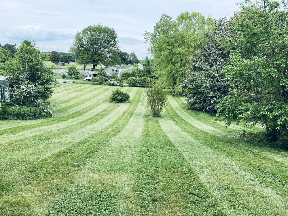 Expert outdoor landscaping near you in Knoxville, TN by David's Landscaping