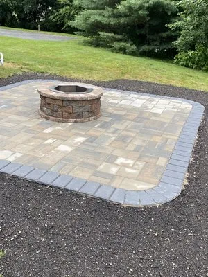 David’s Landscaping Logo