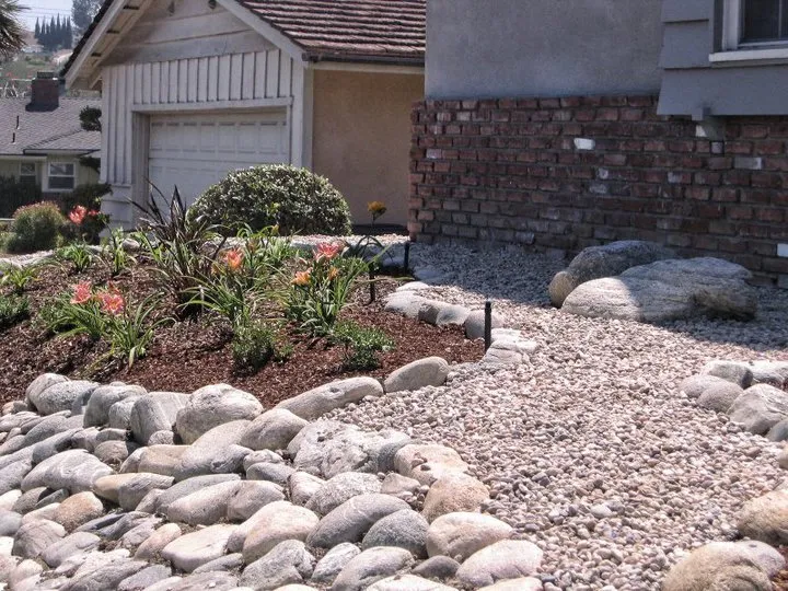 Trusted yard maintenance experts serving Temple City, CA - David's Landscaping