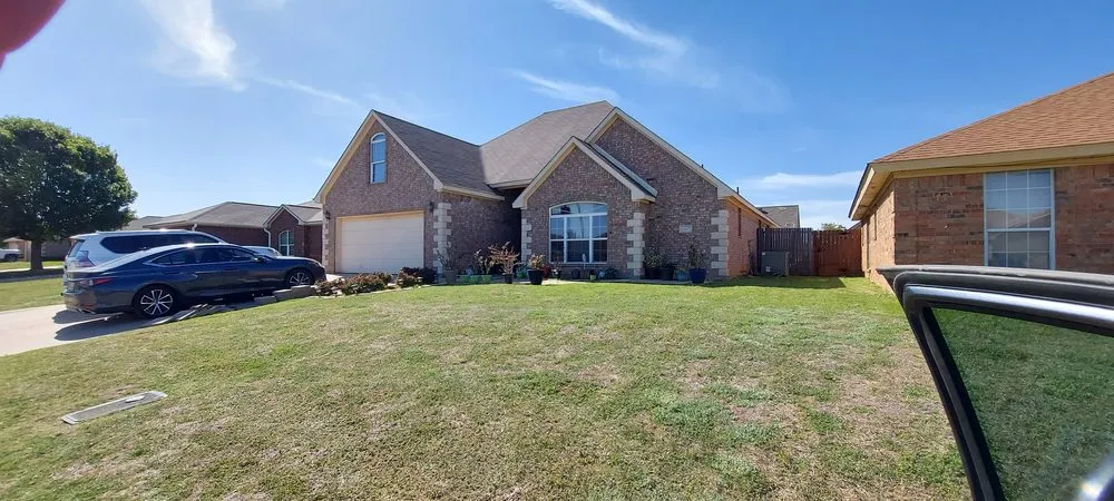 Custom yard cleanup service with custom design in Abilene, TX by David's Lawn Care