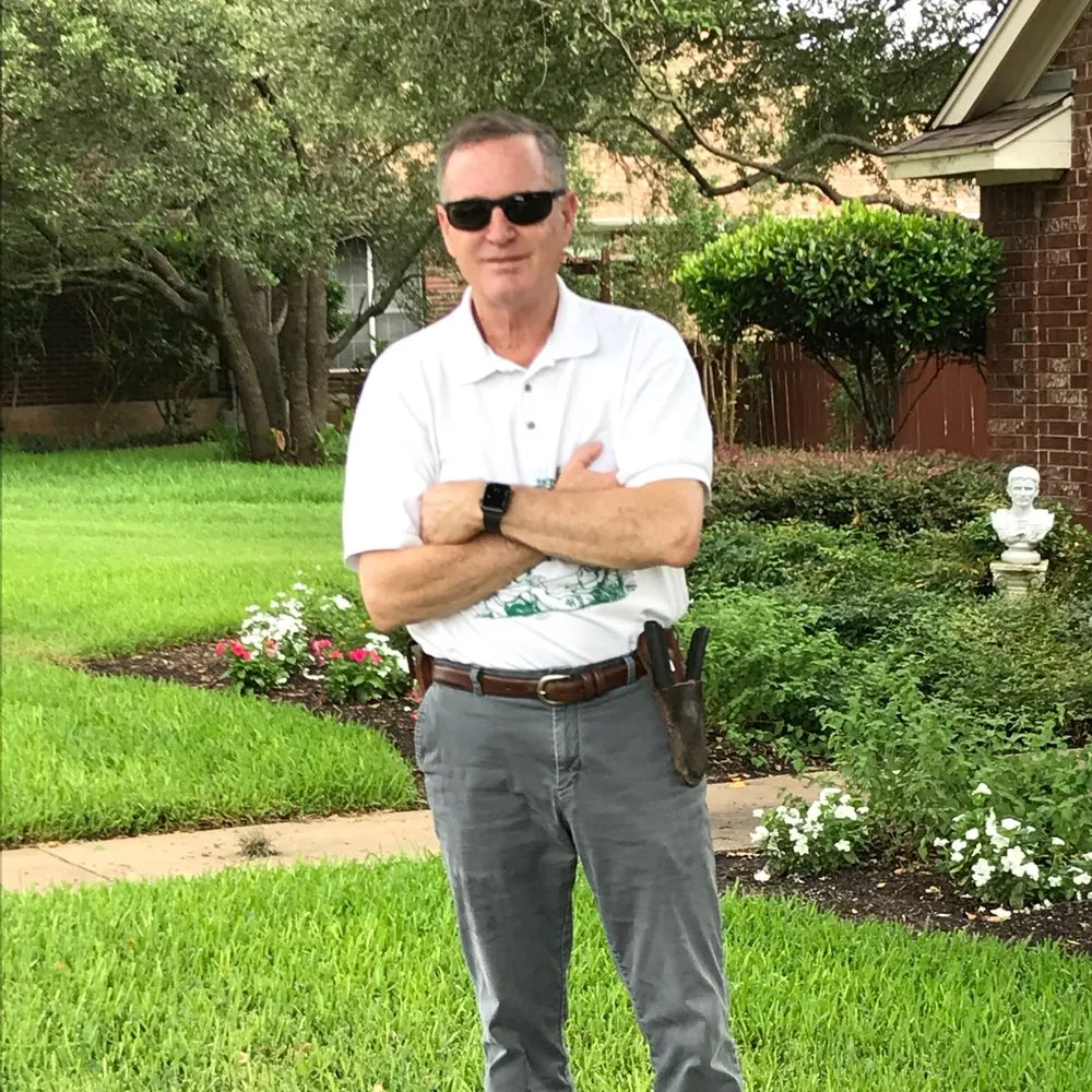 Custom yard cleanup service in Austin, TX - David's Lawn Care