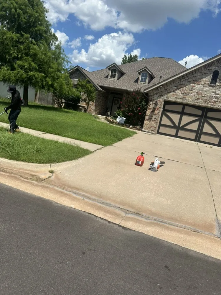 Local landscape design near you in Oklahoma City, OK by David’s Lawn Care