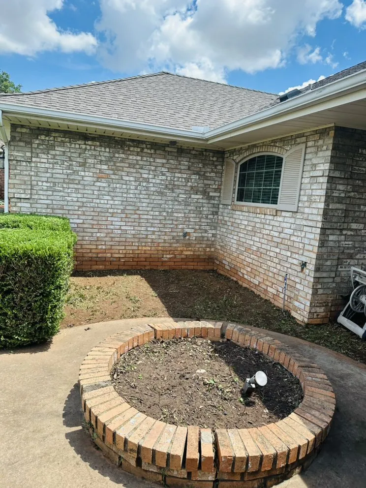 Top-rated yard cleanup service for year-round maintenance across Oklahoma City, OK - David’s Lawn Care