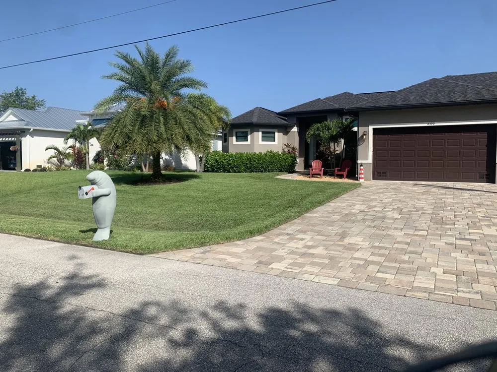 Reliable lawn mowing service for outdoor upgrades across Port Charlotte, FL - David's Lawn Care