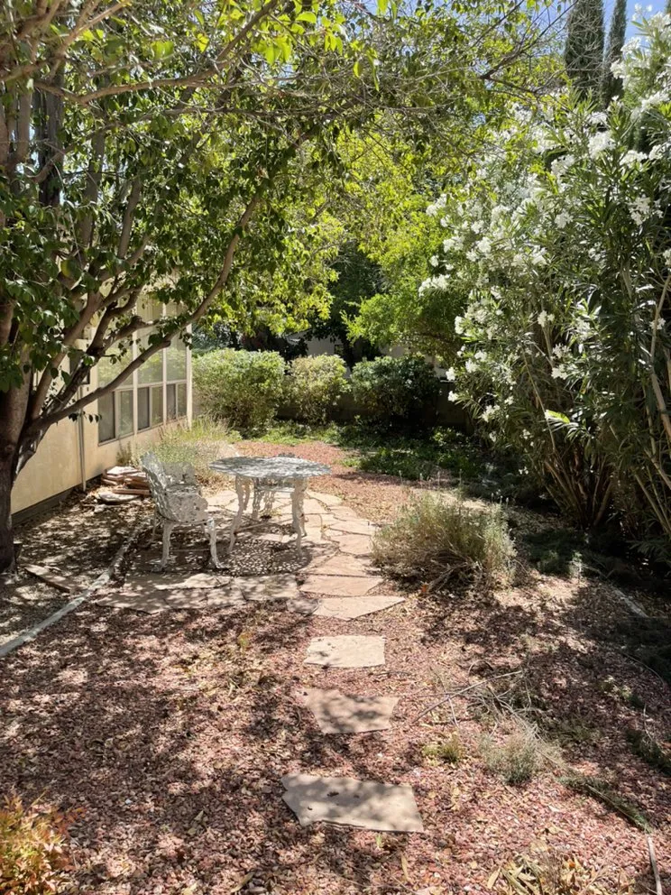 Custom outdoor landscaping in St. George, UT by David’s Lawn Care Service