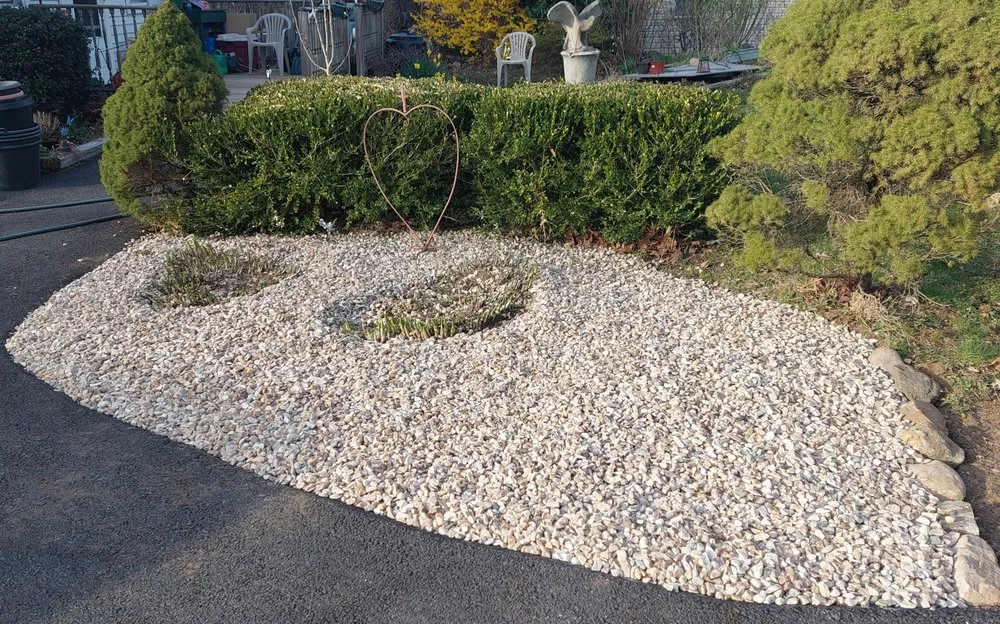 Custom lawn mowing service for beautiful yards in Patterson, NY by Davidson Landscaping