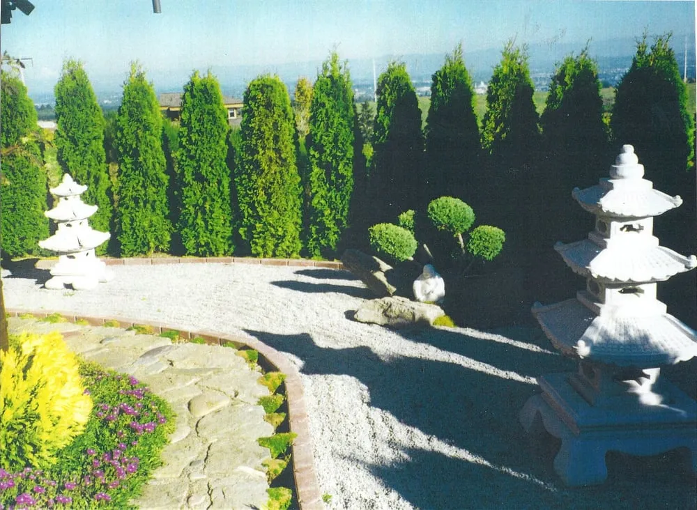Professional outdoor landscaping experts serving Salem, OR - Davidson's Landscape Services