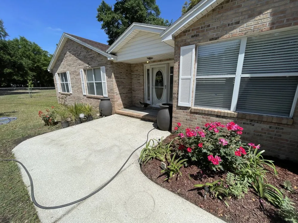 Professional lawn mowing service for beautiful yards across Jacksonville, FL - Davie Cole and Nathan Young