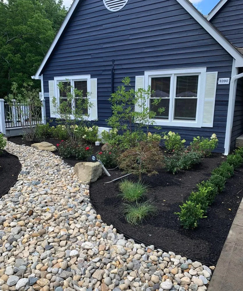 Local lawn mowing service in Columbus, OH by Davies Landscaping & Lawn Care