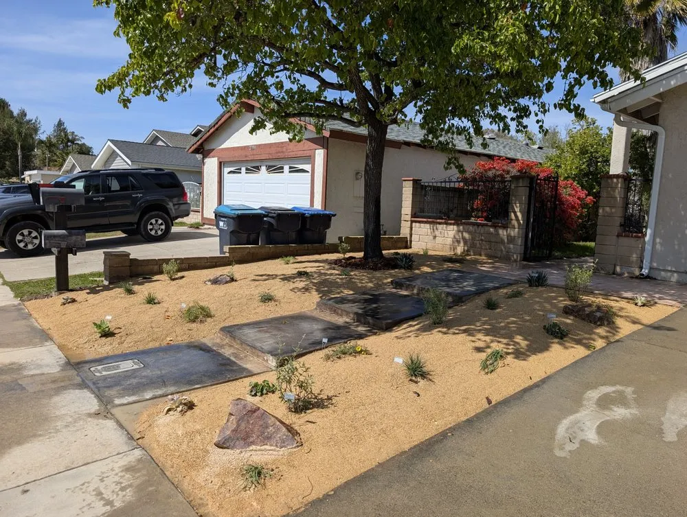 Expert lawn mowing service in Santa Ana, CA - Davila Landscape Designs