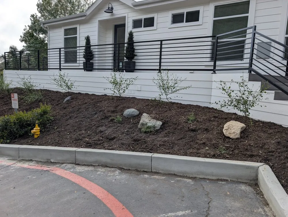 Affordable landscaping services in Santa Ana, CA by Davila Landscape Designs
