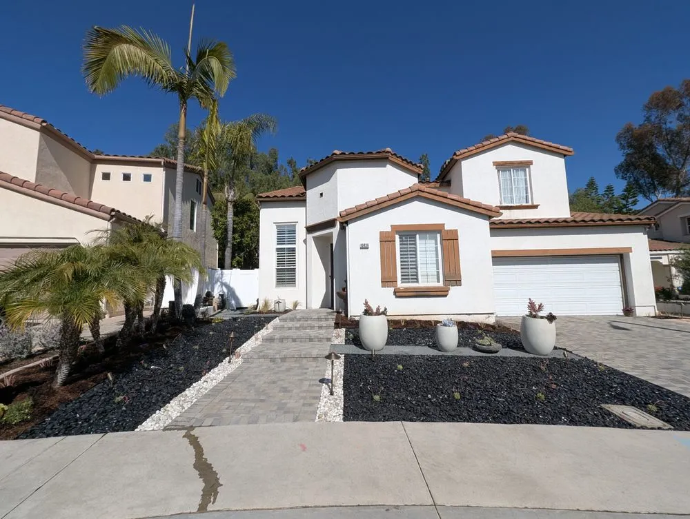 Affordable lawn care service for homes in Santa Ana, CA by Davila Landscape Designs