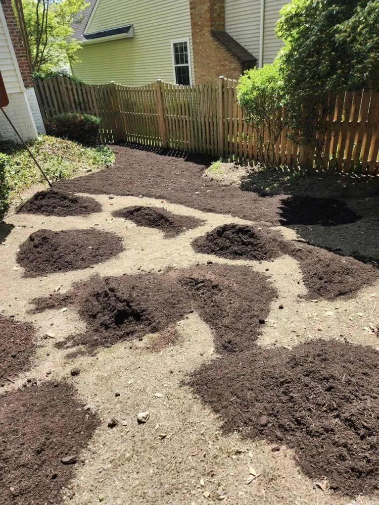 Custom outdoor landscaping in Centreville, VA - Davila's