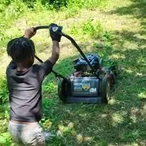 Affordable yard cleanup service for beautiful yards across Camden, NJ - Davion's Lawn Service