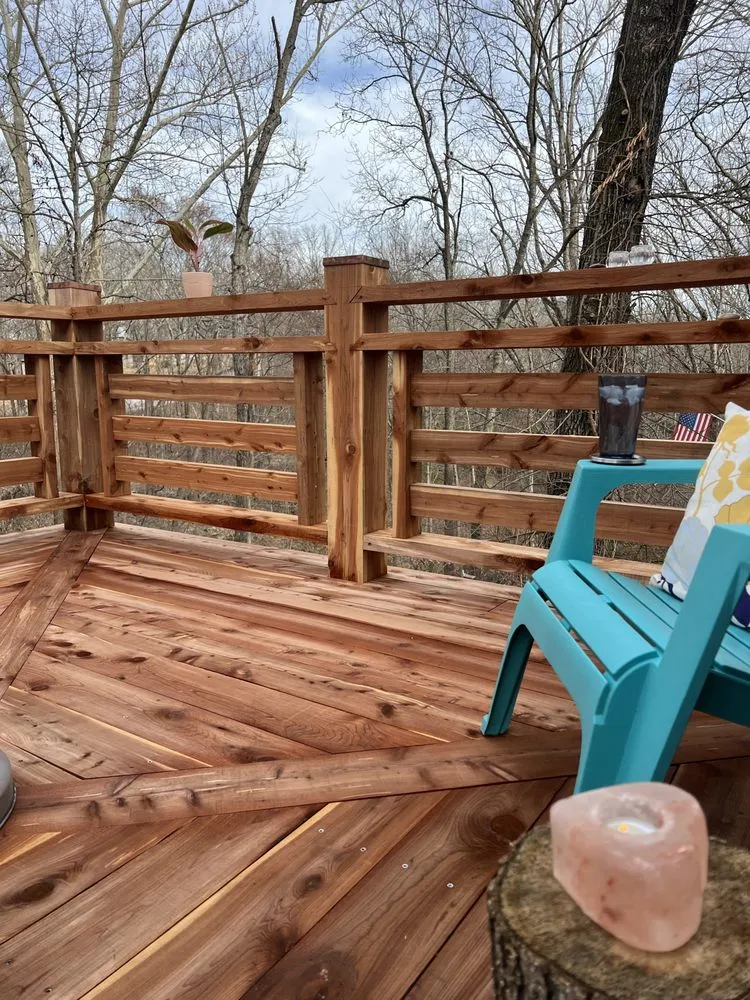 Local lawn care service for beautiful yards across Bella Vista, AR - Davis & Co Custom Properties