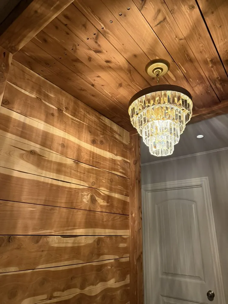 Affordable lawn mowing service experts serving Bella Vista, AR - Davis & Co Custom Properties