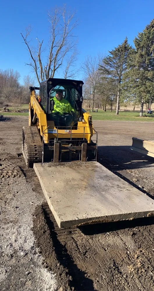 Trusted yard cleanup service for residential properties across Perry, MI - Davis & Company