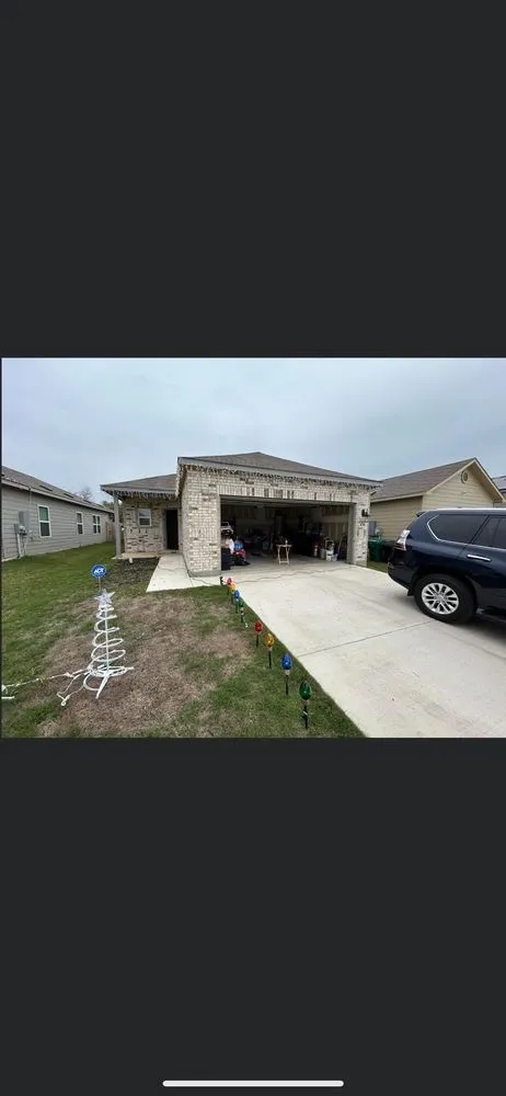 Custom yard cleanup service in Converse, TX - Davis All Arounds Detailing Services