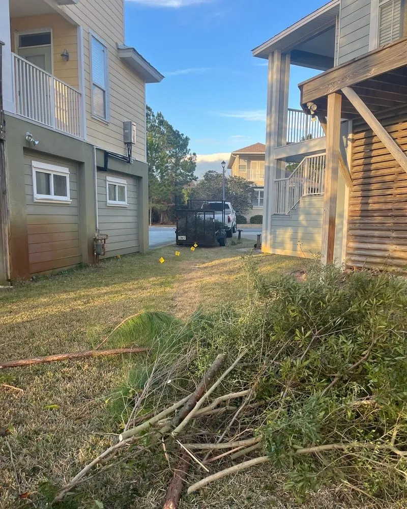 Reliable garden landscaping near you in Mary Esther, FL by Davis and Son Lawn Care