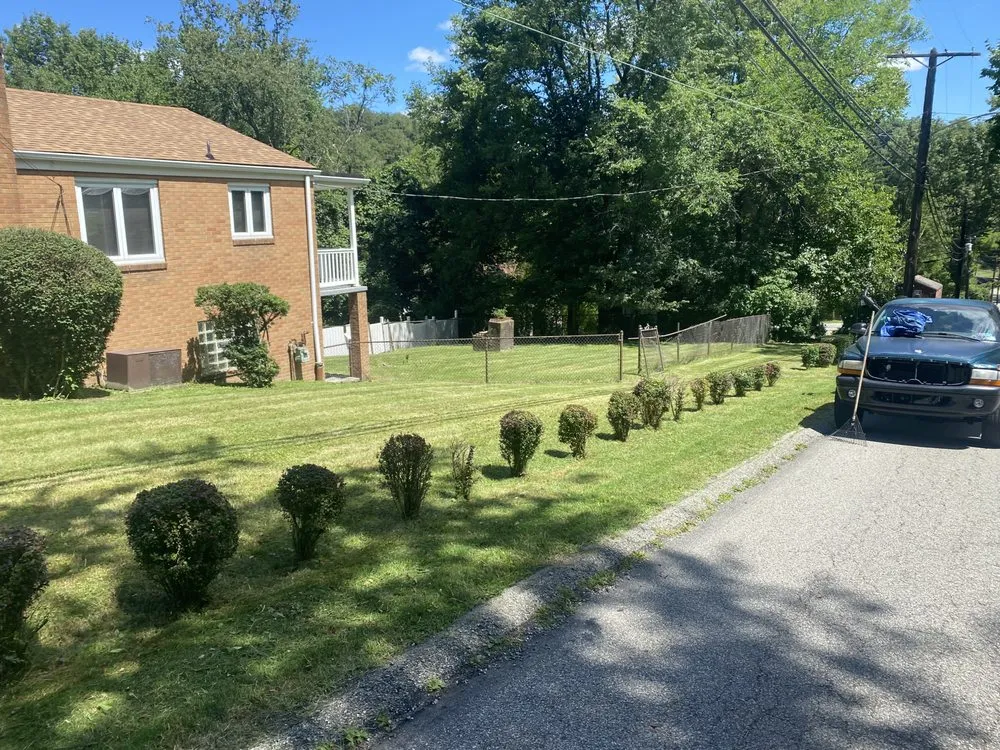 Affordable outdoor landscaping in Pittsburgh, PA - Davis And Sons