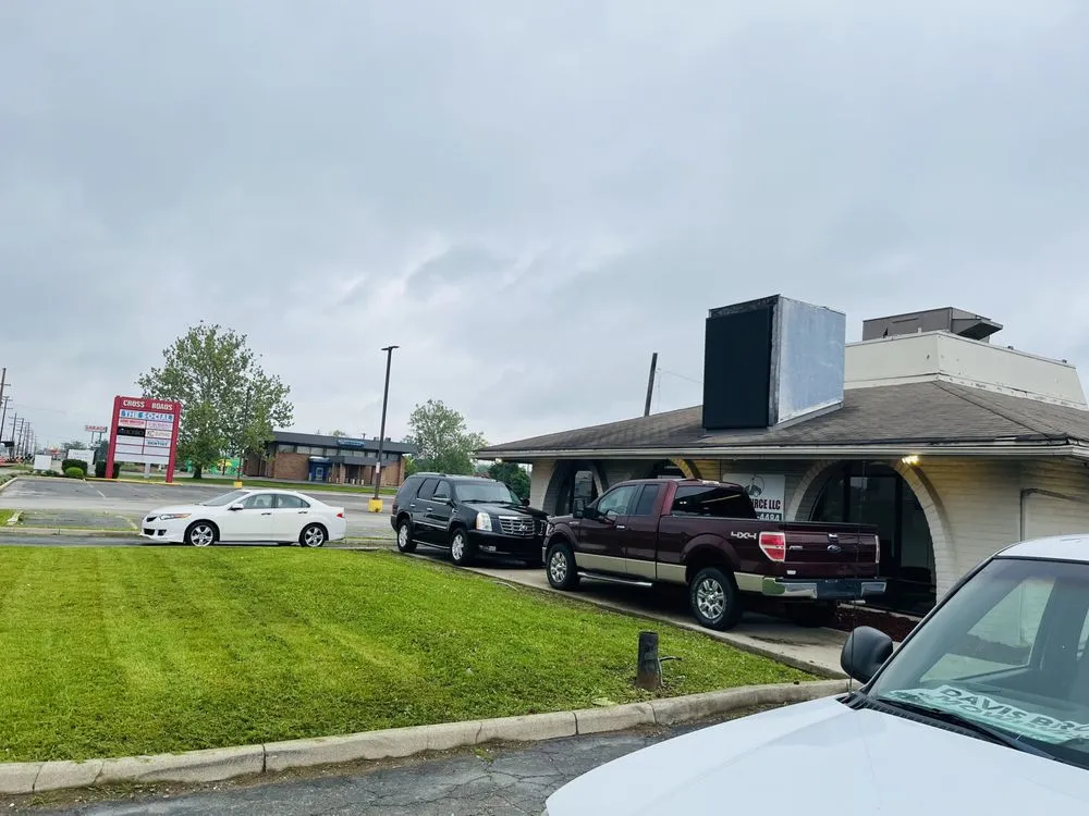 Expert landscape design experts serving Pickerington, OH - Davis Bros Lawn Care