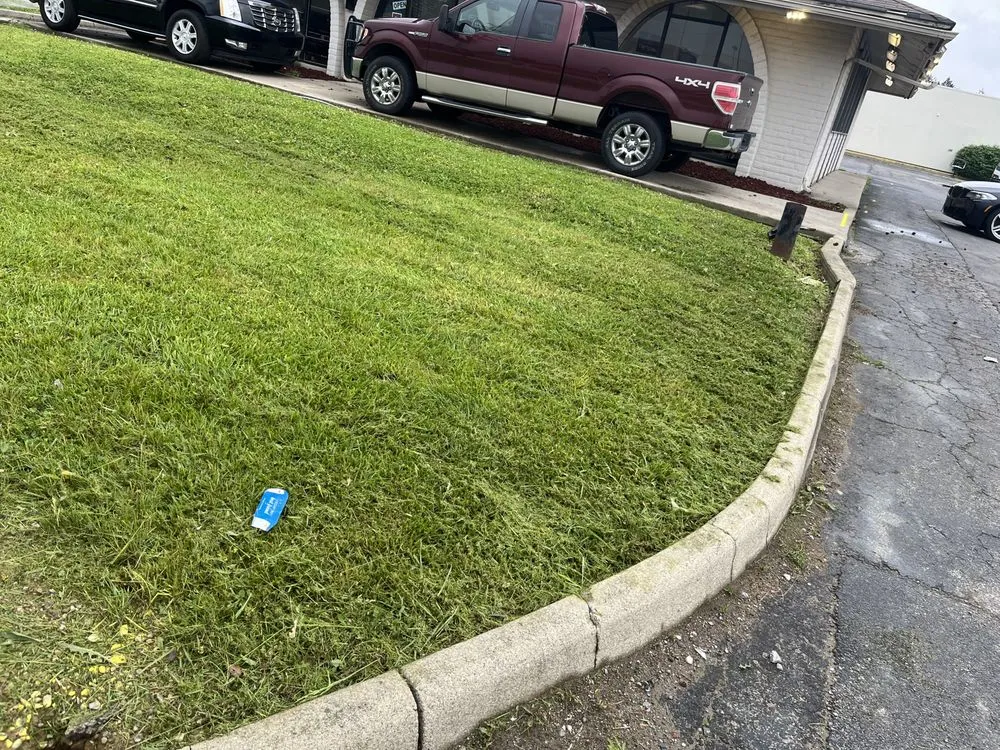 Top-rated garden landscaping for year-round maintenance in Pickerington, OH by Davis Bros Lawn Care