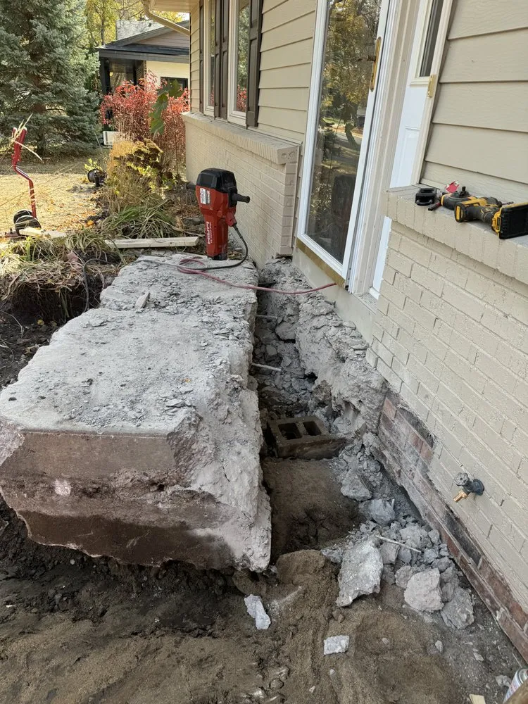 Reliable landscape installation for residential properties across Cedar E Bethl, MN - Davis Brothers