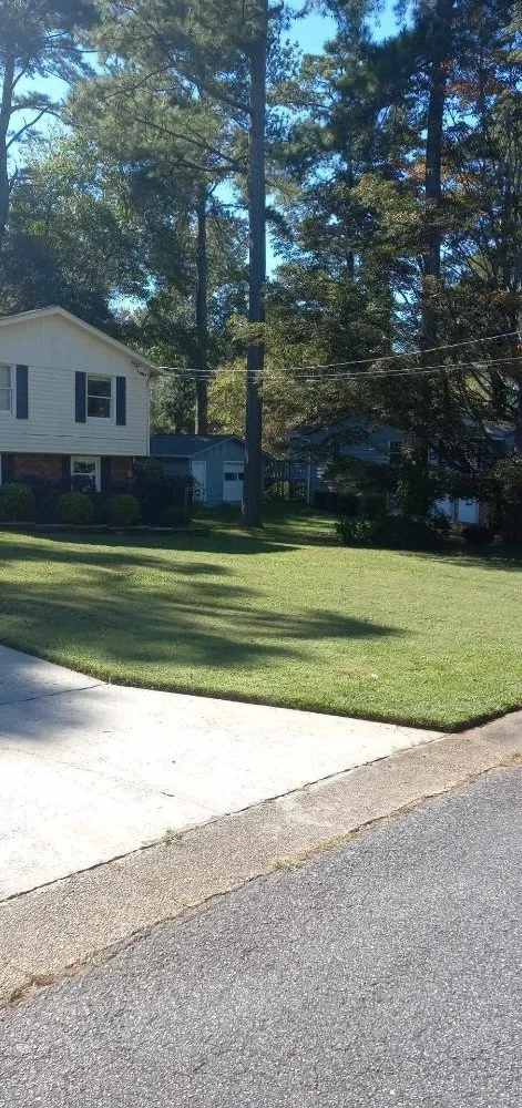 Custom landscape installation for beautiful yards across Kennesaw, GA - Davis Brothers Lawncare