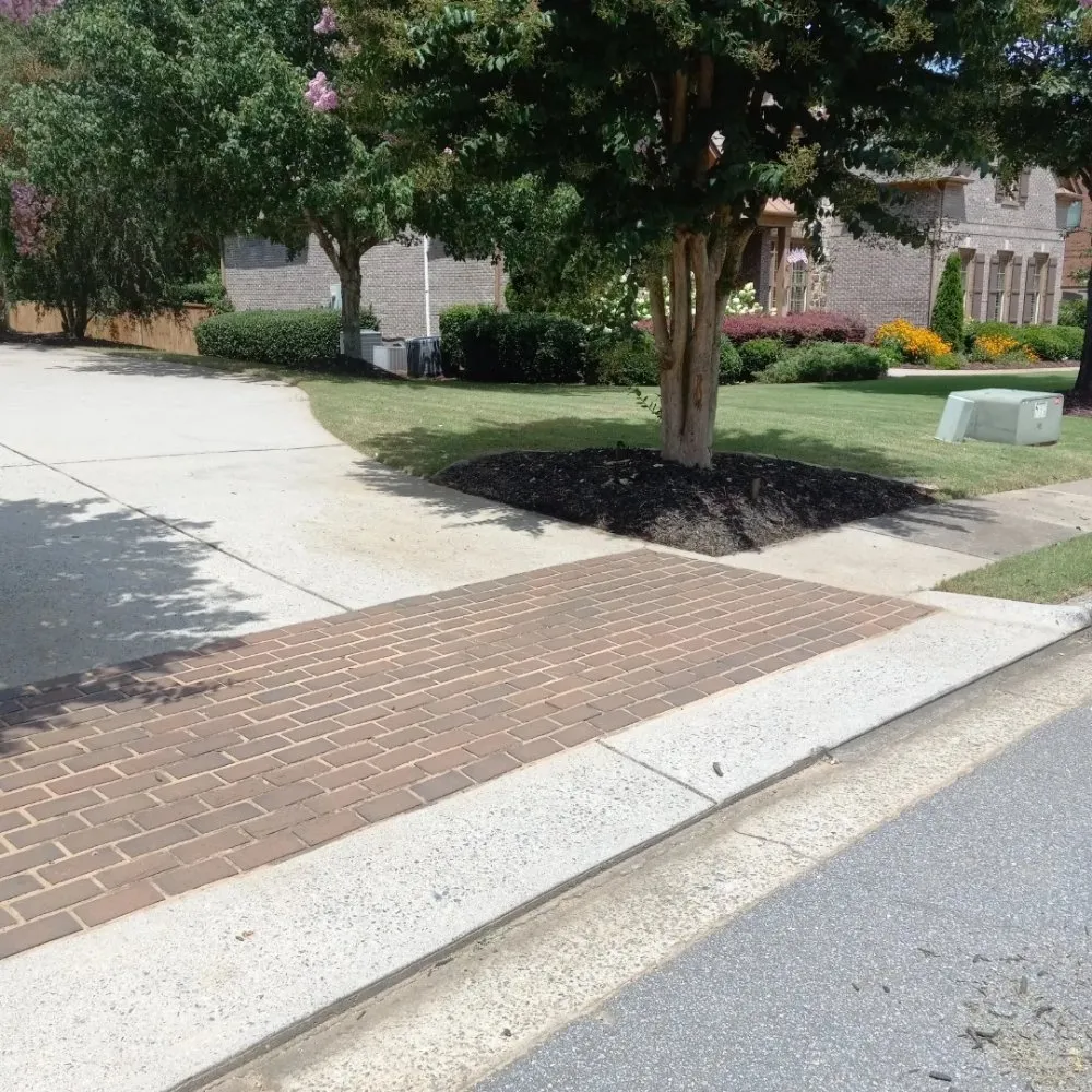 Affordable lawn care service for beautiful yards in Kennesaw, GA by Davis Brothers Lawncare