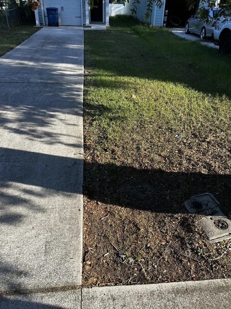 Custom yard maintenance in Jacksonville, FL by Davis Creations Landscape and Design