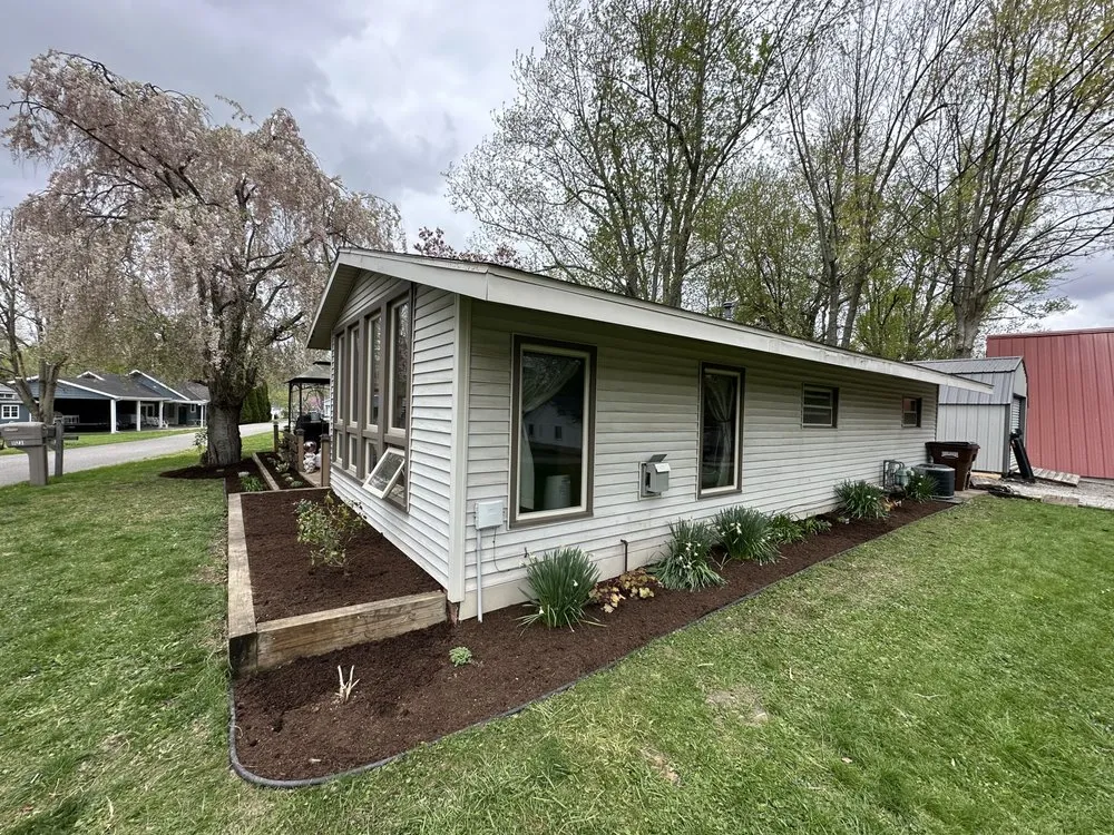 Local outdoor landscaping experts serving Lakeview, OH - Davis Exterior Upkeep