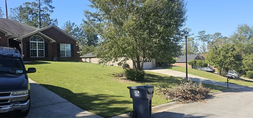 Reliable outdoor landscaping in Grovetown, GA - Davis Family Hustle