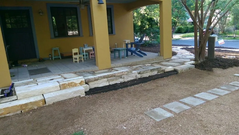 Top-rated yard cleanup service in San Antonio, TX - Davis GardenCraft