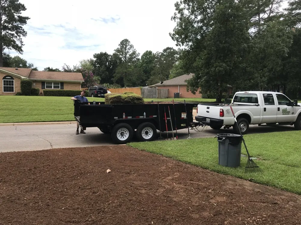 Trusted yard maintenance for beautiful yards in Tallahassee, FL by Davis Greenscapes