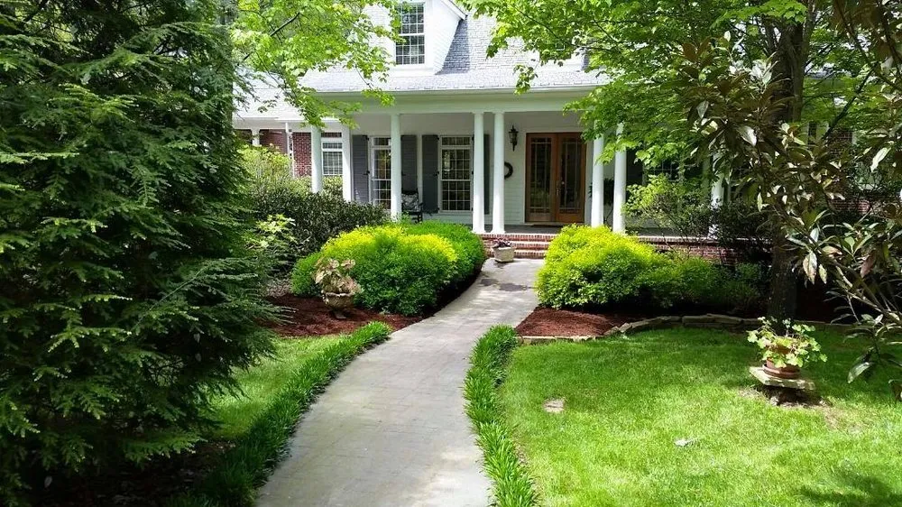 Custom landscape installation for residential properties in Chattanooga, TN by Davis Kee Outdoor