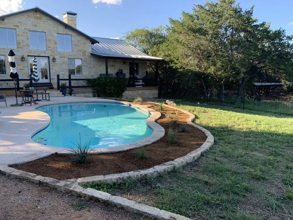 Affordable yard maintenance in Ingram, TX - Davis Land and Lawn