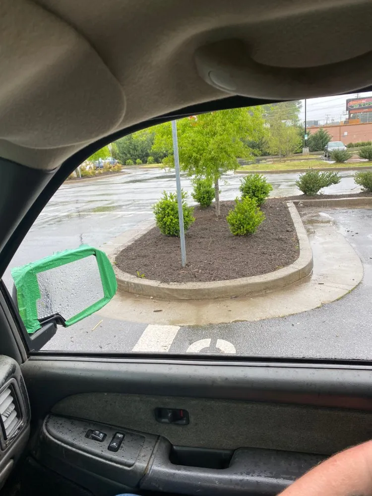 Professional lawn mowing service experts serving Inman, SC - Davis Landscape and Nursery