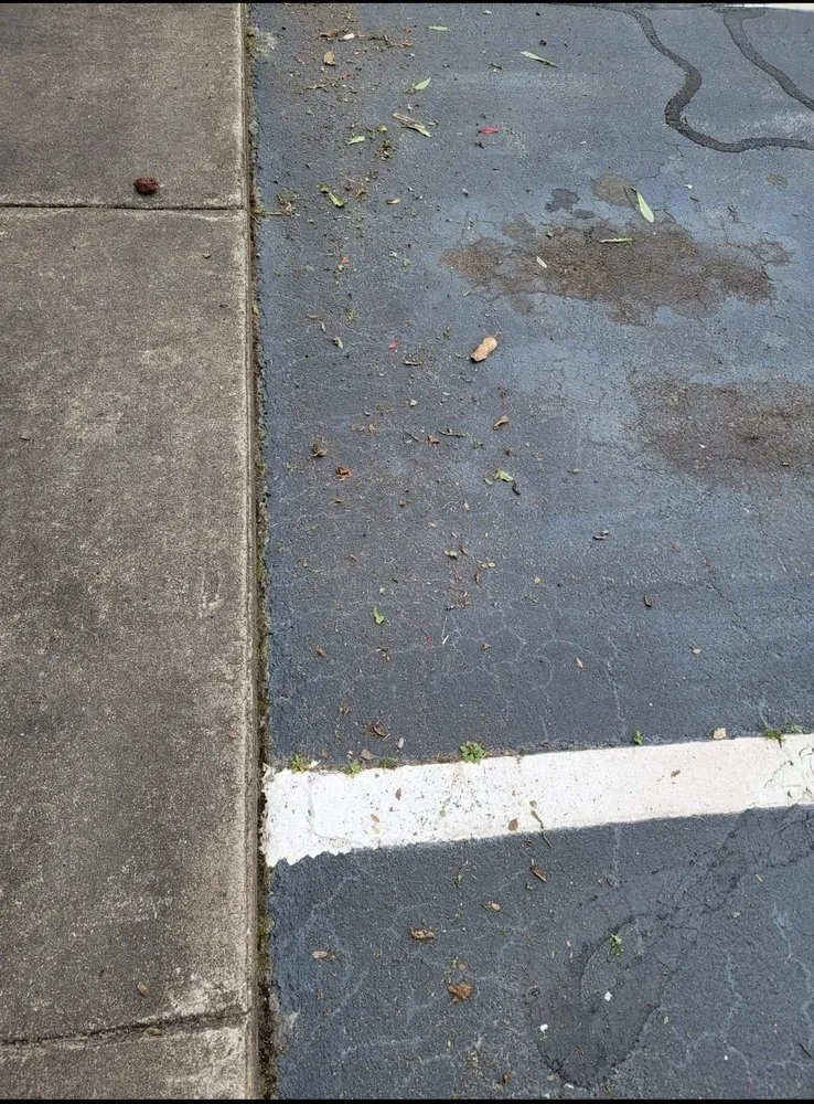 Custom lawn mowing service near you across Inman, SC - Davis Landscape and Nursery